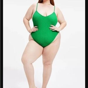 Good American Always Fits One Piece Swimsuit Kelly Green Crinkle Size 5/6 2X 3X